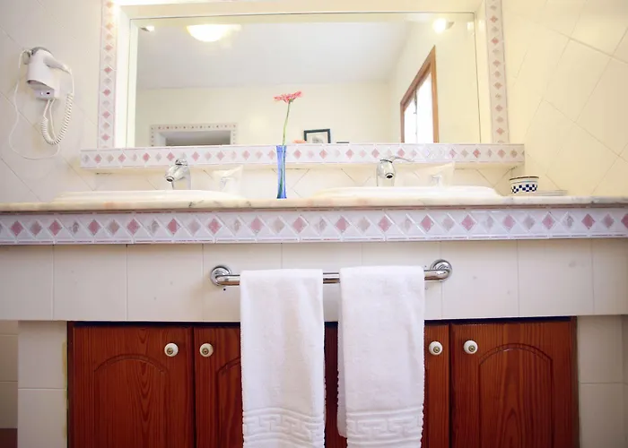 Vip - Caleta Dorada *